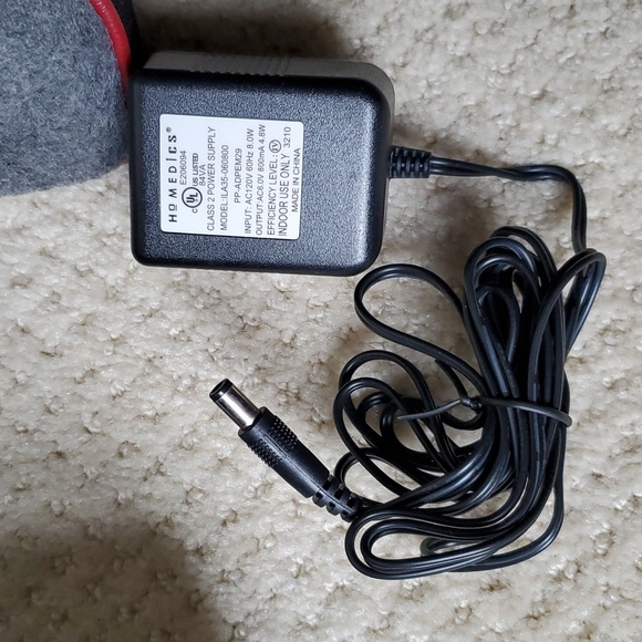 Homedics Neck and Shoulder Massager, 2 speeds + Heat - Picture 9 of 12